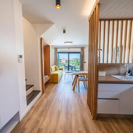 Pinna - Tonna * Póla