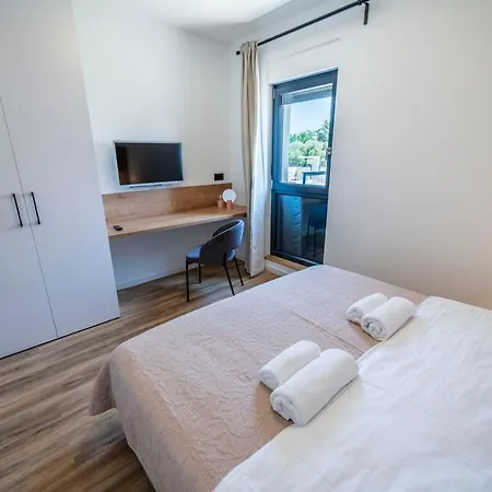 Pinna - Tonna Appartement Pula