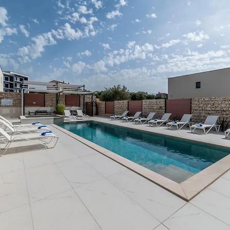 Apartman Pinna - Tonna