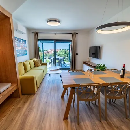 Pinna - Tonna * Póla