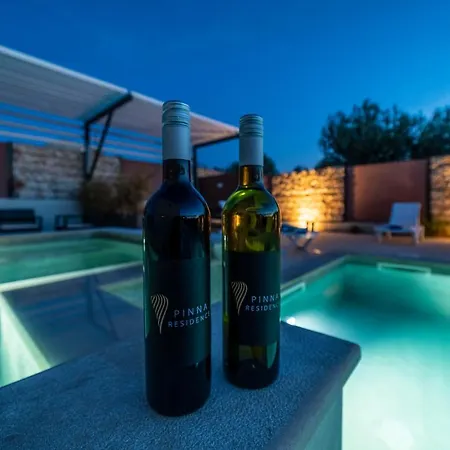 Pinna - Tonna * Póla