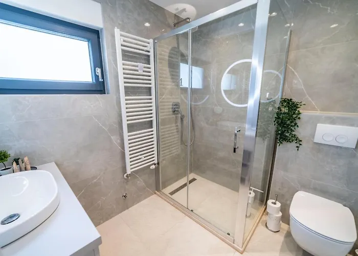 Pinna - Tonna 풀라