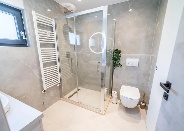 Pinna - Tonna 풀라